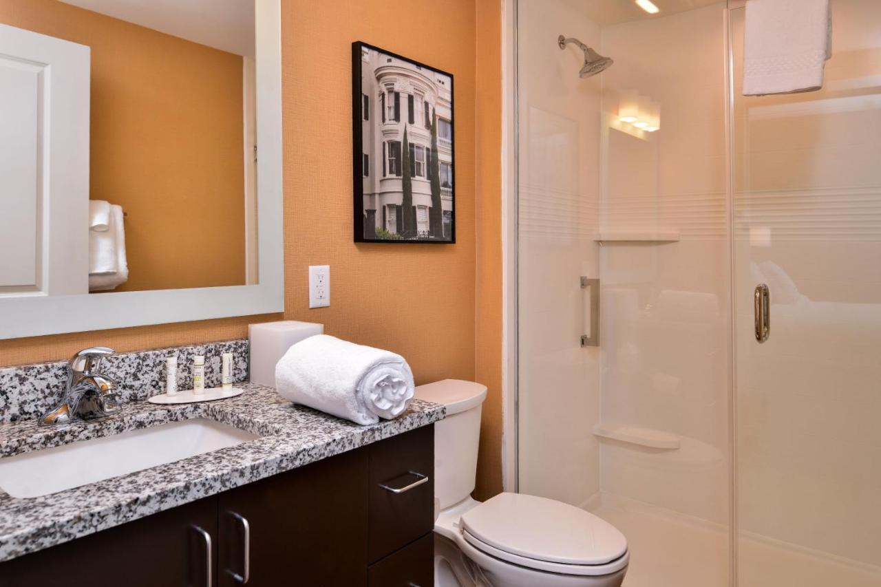 Towneplace Suites By Marriott Charleston-West Ashley Exterior photo